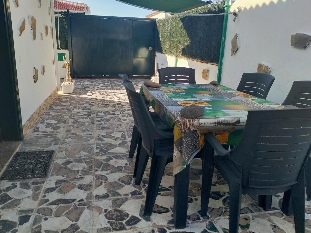 Villa Feliz Абадес Экстерьер фото
